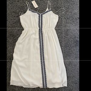 Cute summer dress, never worn